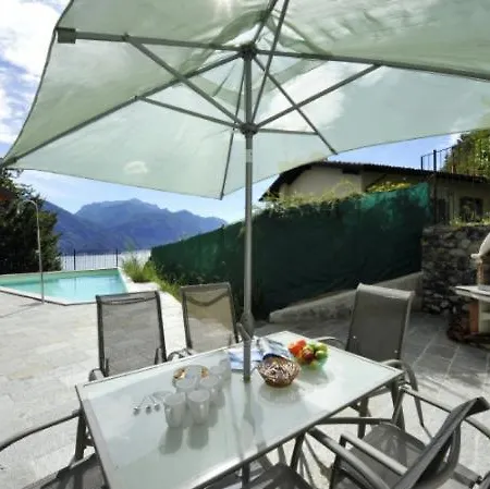 Sleeps 9 Pool Air Con 皮尔斯亚